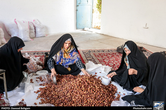 توزیع 5000 سبد معیشتی بین خانواده های نیازمند-عکاس: داوود بهگام/ شهرآرا