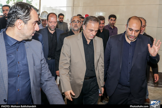 بازدید استاندار از قطار شهری- عکاس: محسن بخشنده/ شهرآرا