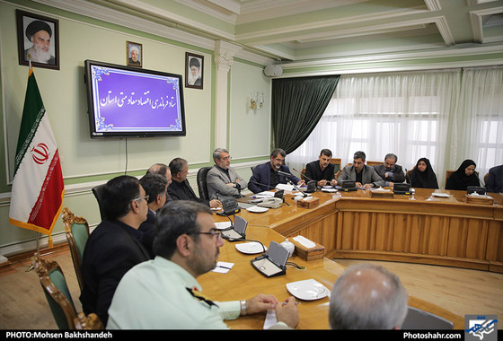 جلسه ستاد فرماندهی اقتصاد مقاومتی استان خراسان رضوی / عکس: محسن بخشنده / شهرآرا