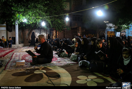 احیاء شب بیست ویکم ماه رمضان در موسسه خیریه نگهداری کودکان بی سرپرست / عکس: ساناز صفائی / شهرآرا