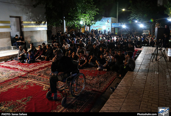 احیاء شب بیست ویکم ماه رمضان در موسسه خیریه نگهداری کودکان بی سرپرست / عکس: ساناز صفائی / شهرآرا