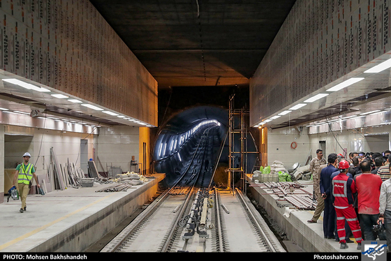 بازدید وزیر کشور از خطوط مترو  / عکس: محسن بخشنده/ شهرآرا