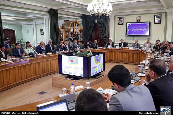 رونمایی از کتاب طرح همیاران آب خراسان رضوی / عکس: محسن بخشنده / شهرآرا