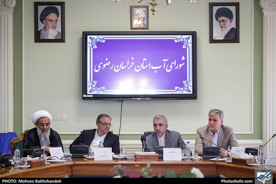 رونمایی از کتاب طرح همیاران آب خراسان رضوی / عکس: محسن بخشنده / شهرآرا