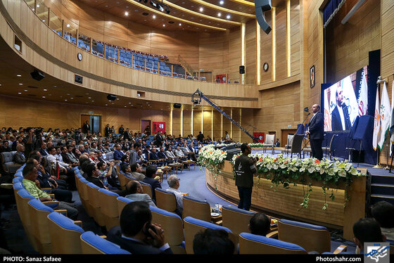 مراسم بزرگداشت دهمین سال انتشار روزنامه شهرآرا / عکس: ساناز صفایی / شهرآرا