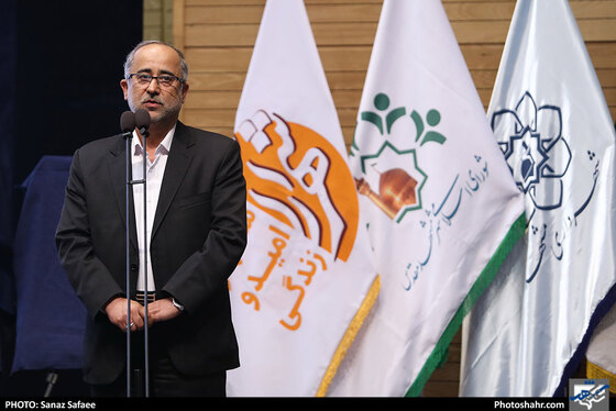 مراسم بزرگداشت دهمین سال انتشار روزنامه شهرآرا / عکس: ساناز صفایی / شهرآرا