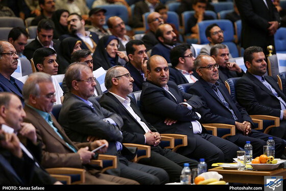 مراسم بزرگداشت دهمین سال انتشار روزنامه شهرآرا / عکس: ساناز صفایی / شهرآرا
