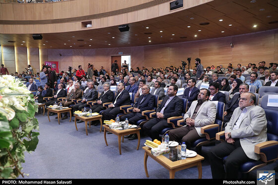 مراسم بزرگداشت دهمین سال انتشار روزنامه شهرآرا / عکس: محمدحسن صلواتی / شهرآرا