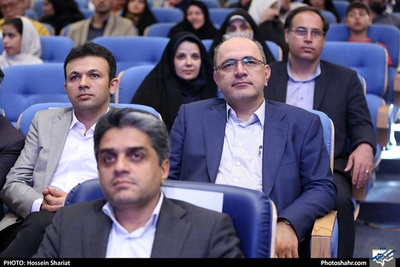مراسم بزرگداشت دهمین سال انتشار روزنامه شهرآرا / عکس: حسین شریعت / شهرآرا