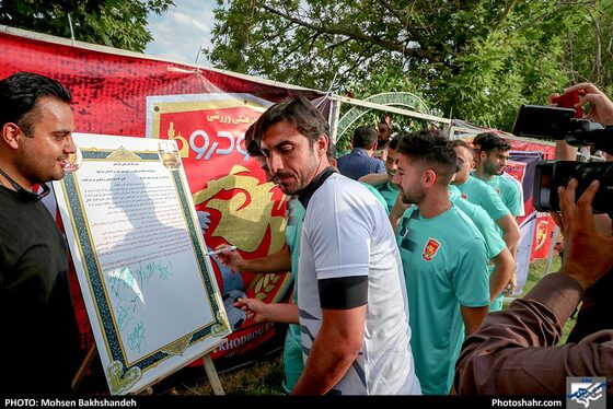 نخستین جلسه تمرین تیم شهرخودرو با حضور یحیی گل محمدی - عکس : محسن بخشنده / شهرآرا