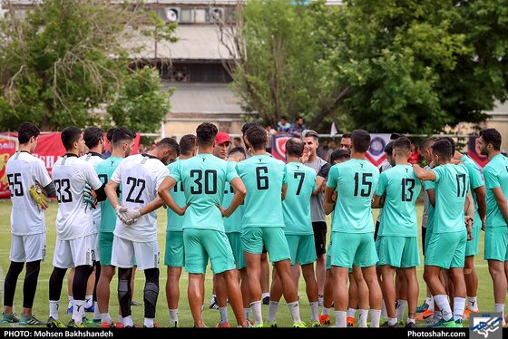 نخستین جلسه تمرین تیم شهرخودرو با حضور یحیی گل محمدی - عکس : محسن بخشنده / شهرآرا