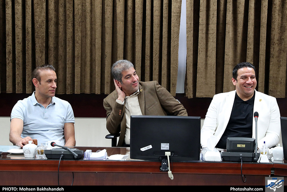 حضور اعضای تیم فوتبال پدیده در جلسه علنی شورای شه ر / عکس: محسن بخشنده / شهرآرا