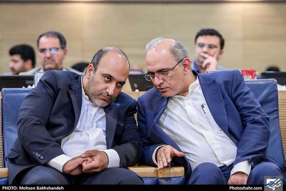 حضور اعضای تیم فوتبال پدیده در جلسه علنی شورای شهر