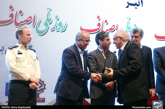 همایش بزرگداشت روز اصناف در مشهد / عکس: نیما نجف زاده / شهرآرا