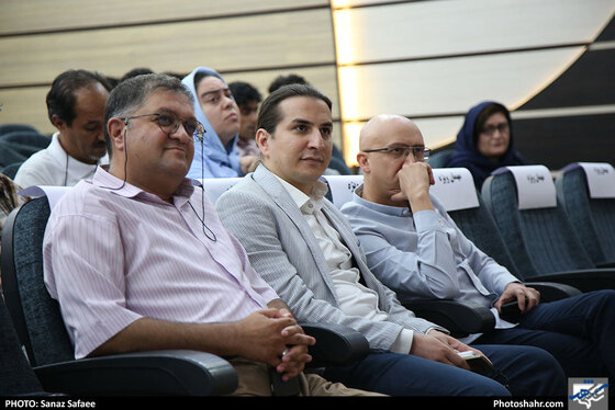 دومین نشست عکاسی در فرهنگسرای رسانه با حضور روشن نوروزی / عکس ساناز صفایی / شهرآرا
