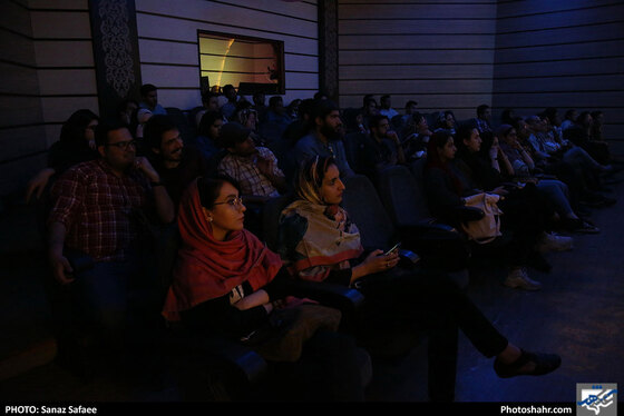 دومین نشست عکاسی در فرهنگسرای رسانه با حضور روشن نوروزی / عکس ساناز صفایی / شهرآرا