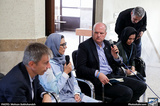 بازدید نماینده کمیساریای عالی پناهندگان سازمان ملل متحد-عکاس: محسن بخشنده/ شهرآرا