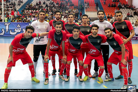 لیگ برتر فوتسال/ مسابقه فرش آرا مشهد و سن‌ایچ ساوه‎-عکاس: محسن بخشنده/ شهرآرا