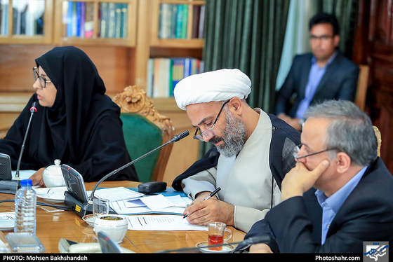 دیدار استاندار با اصحاب شعر و ادب خراسان رضوی - عکس : محسن بخشنده / شهرآرا