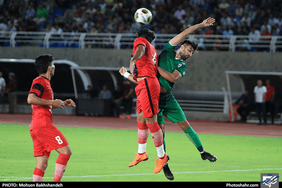 مسابقه پدیده شهرخودرو مشهد و ذوب آهن اصفهان‎ / عکس: محسن بخشنده / شهرآرا
