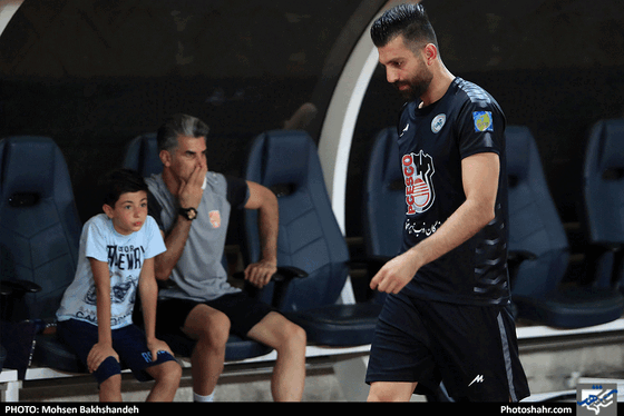 مسابقه پدیده شهرخودرو مشهد و ذوب آهن اصفهان‎ / عکس: محسن بخشنده / شهرآرا