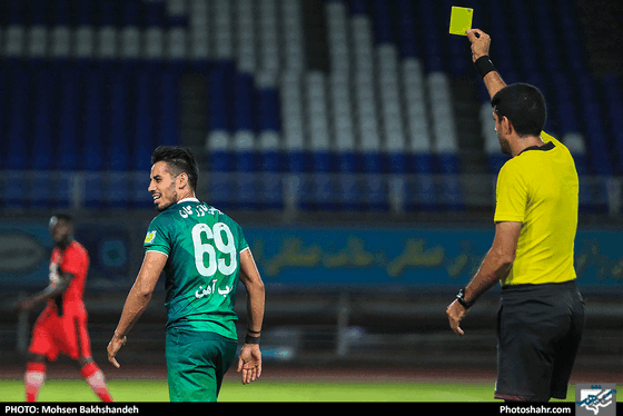 مسابقه پدیده شهرخودرو مشهد و ذوب آهن اصفهان‎ / عکس: محسن بخشنده / شهرآرا