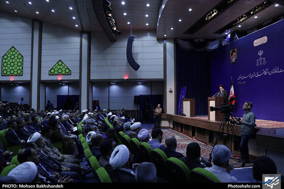 دیدار رئیس قوه قضائیه با قضات و کارکنان دستگاه قضائی خراسان رضوی / عکس: محسن بخشنده / شهرآرا