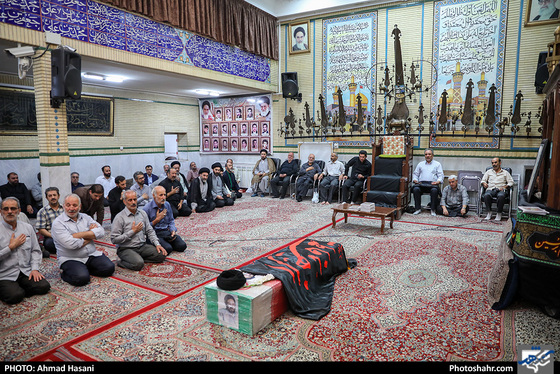 تشییع پیکر جانباز انقلاب «سید محمدعلی کاشف الحسینی» - عکاس: احمد حسنی / شهرآرا