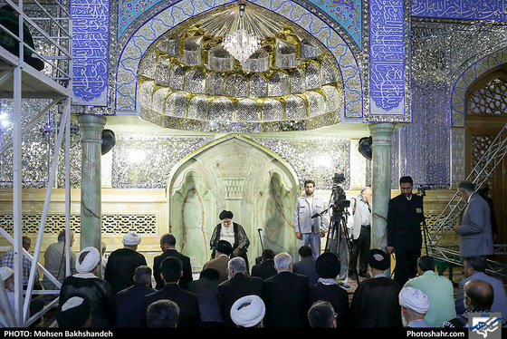 نماز عید قربان در حرم مطهر امام رضا (ع)