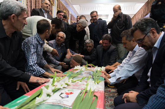  تشییع پیکر جانباز شهید هادی کاظم نژاد
