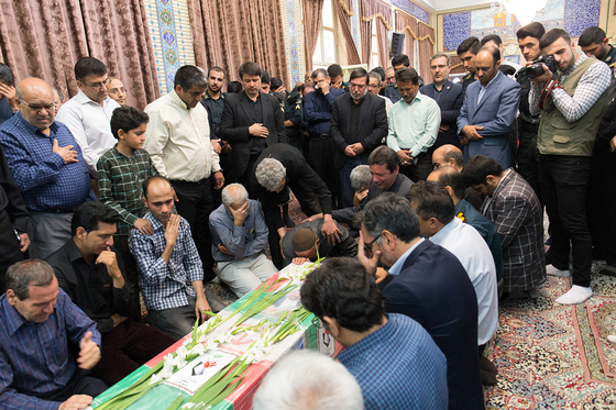  تشییع پیکر جانباز شهید هادی کاظم نژاد