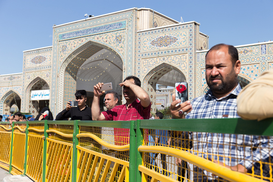  تشییع پیکر جانباز شهید هادی کاظم نژاد