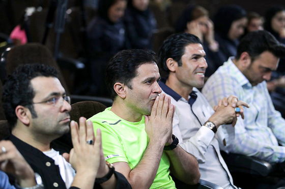  مراسم رونمایی از پیراهن تیم فوتسال بانوان هیات فوتبال خراسان رضوی