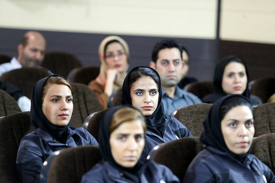  مراسم رونمایی از پیراهن تیم فوتسال بانوان هیات فوتبال خراسان رضوی