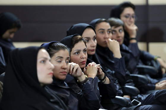  مراسم رونمایی از پیراهن تیم فوتسال بانوان هیات فوتبال خراسان رضوی