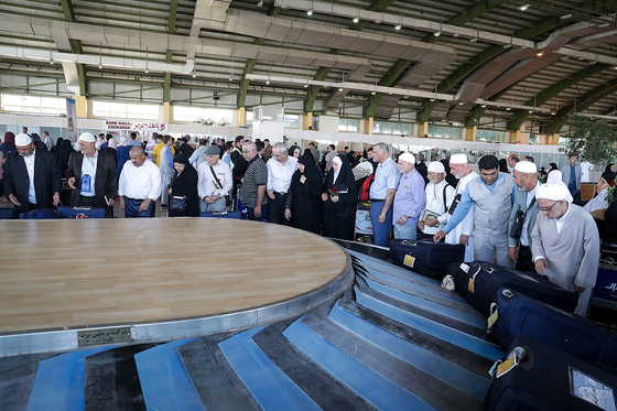 ورود اولین کاروان حجاج خراسانی به مشهد‎