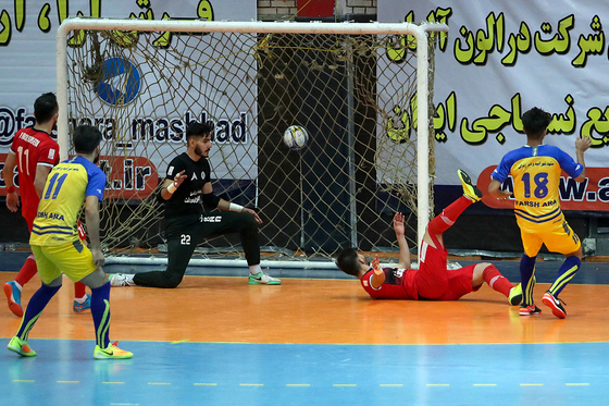 لیگ برتر فوتسال/مسابقه فرش آرا مشهد و مقاومت البرز‎