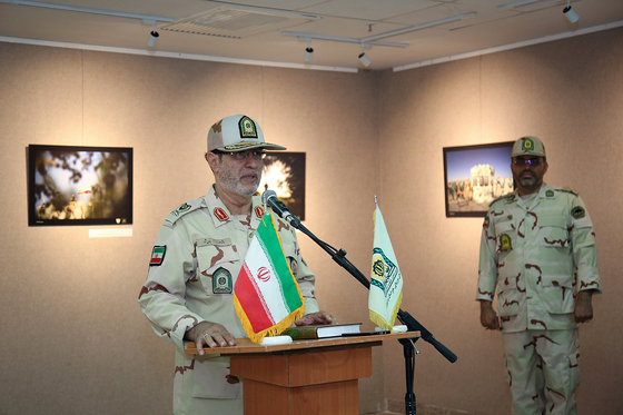 نمایشگاه گروهی عکس نگاه بانان خورشید 