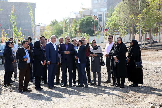 بازدید رئیس سازمان فناوری اطلاعات کشور از کارخانه نوآوری و شهرداری الکترونیک منطقه 12