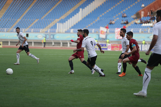 لیگ برتر فوتبال/ مسابقه شهرخودرو مشهد و شاهین شهرداری بوشهر