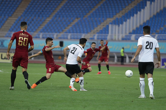 لیگ برتر فوتبال/ مسابقه شهرخودرو مشهد و شاهین شهرداری بوشهر