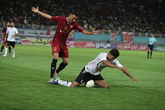 لیگ برتر فوتبال/ مسابقه شهرخودرو مشهد و شاهین شهرداری بوشهر