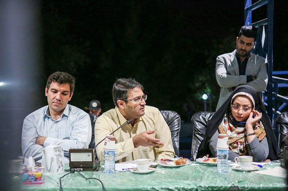  سومین نشست هم اندیشی استادان حوزه ودانشگاه 