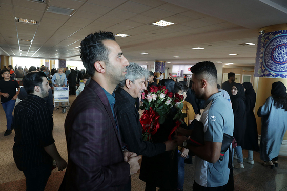 استقبال از تیم ملی فوتبال امید در فرودگاه شهید هاشمی نژاد مشهد