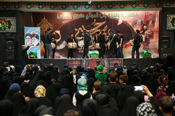 مراسم شیرخوارگان حسینی