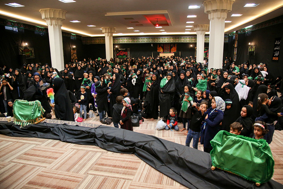 مراسم شیرخوارگان حسینی