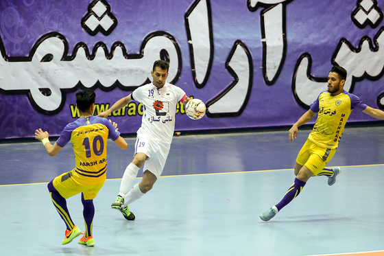 سالن ورزشی شهید بهشتی مشهد