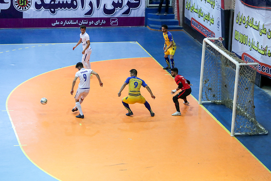 سالن ورزشی شهید بهشتی مشهد