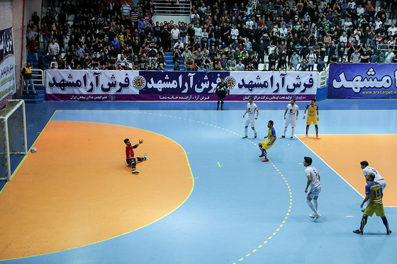 سالن ورزشی شهید بهشتی مشهد