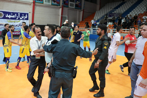 سالن ورزشی شهید بهشتی مشهد